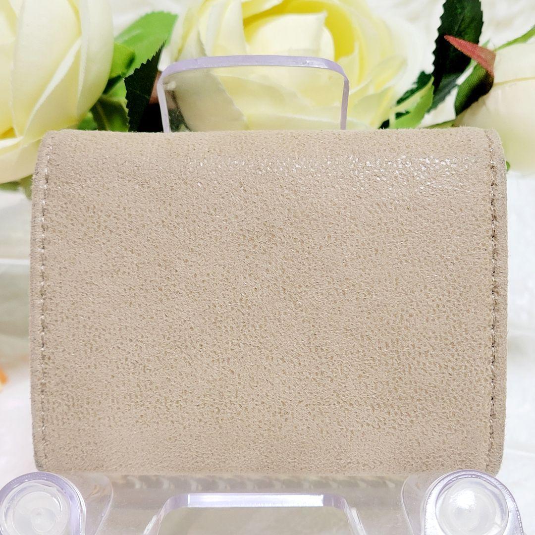 【美品】ステラマッカートニー 三つ折財布　ファラベラ　ベージュ　チェーンふちどり