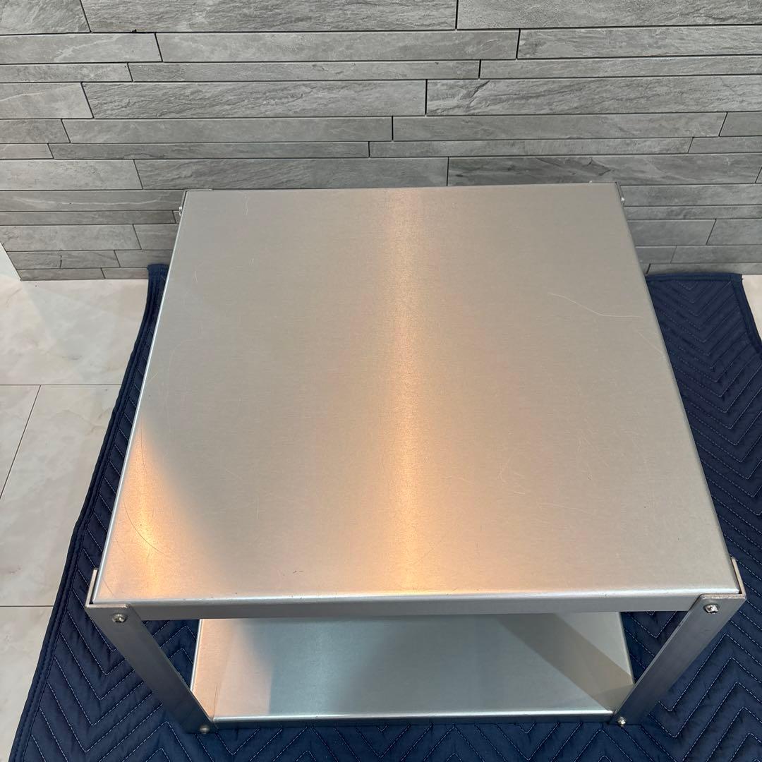 無印良品良品アルミサイドテーブル　435㍉×435㍉高さ370㍉（キャスター含）