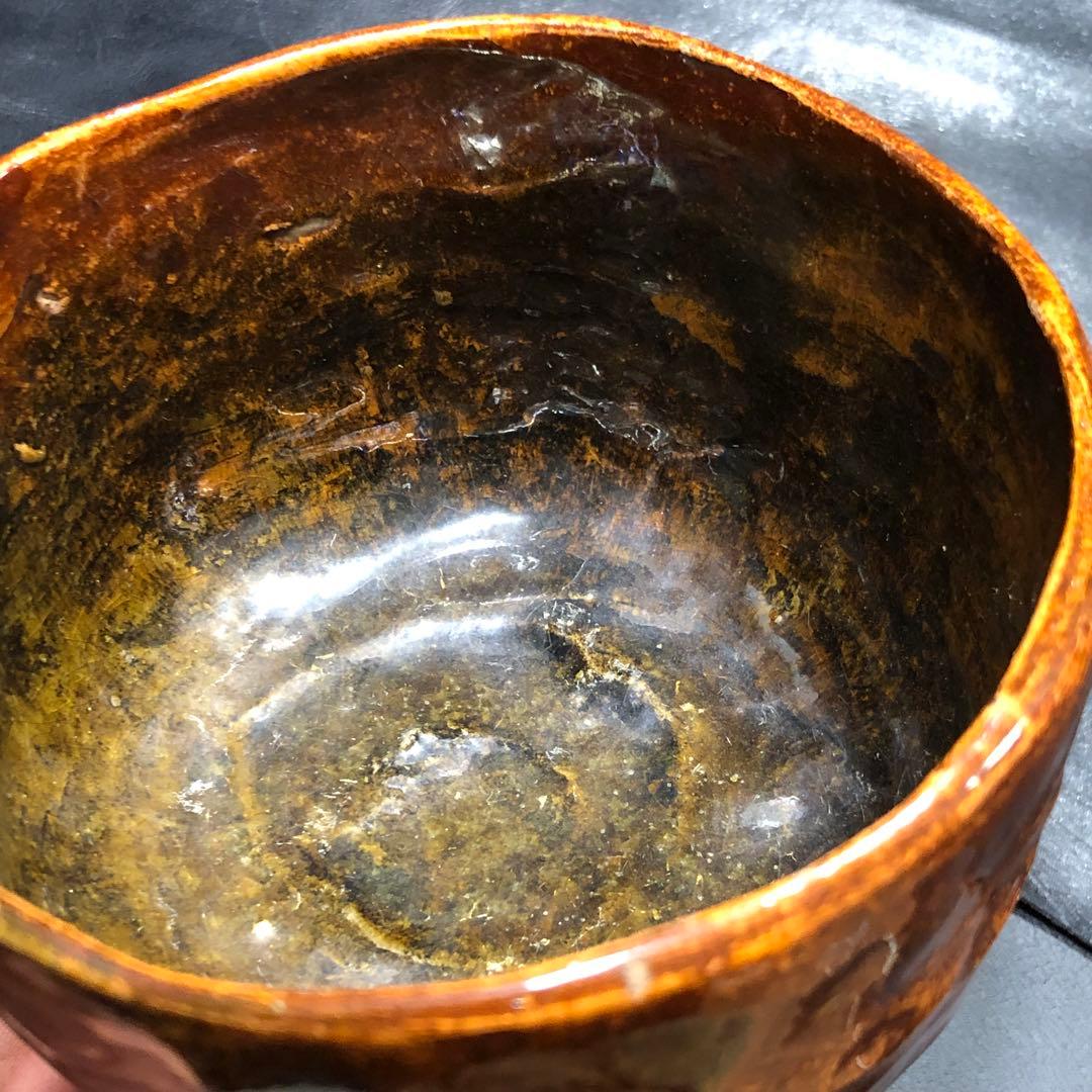 究極の古美術◾️蔵から美しい飴色の艶やかでかなり良さそうな抹茶茶碗が出て来ました。