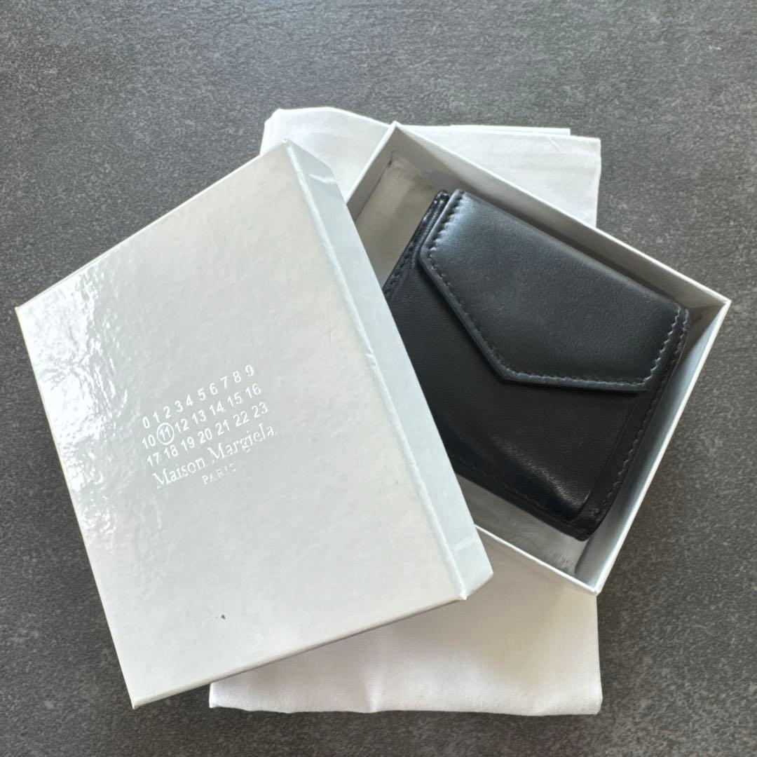 マルジェラ　三つ折り財布