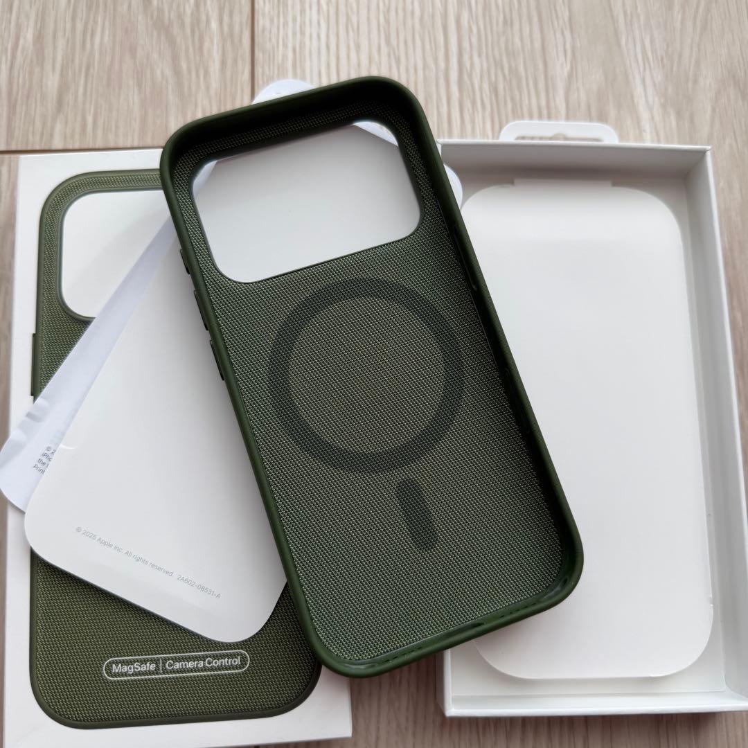 MagSafe対応 iPhone 17 Pro テックウーブンケース グリーン