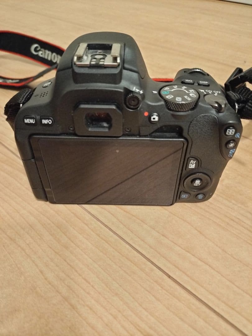 CanonEOSkissX9 ダブルズームレンズセット　デジタル一眼レフ