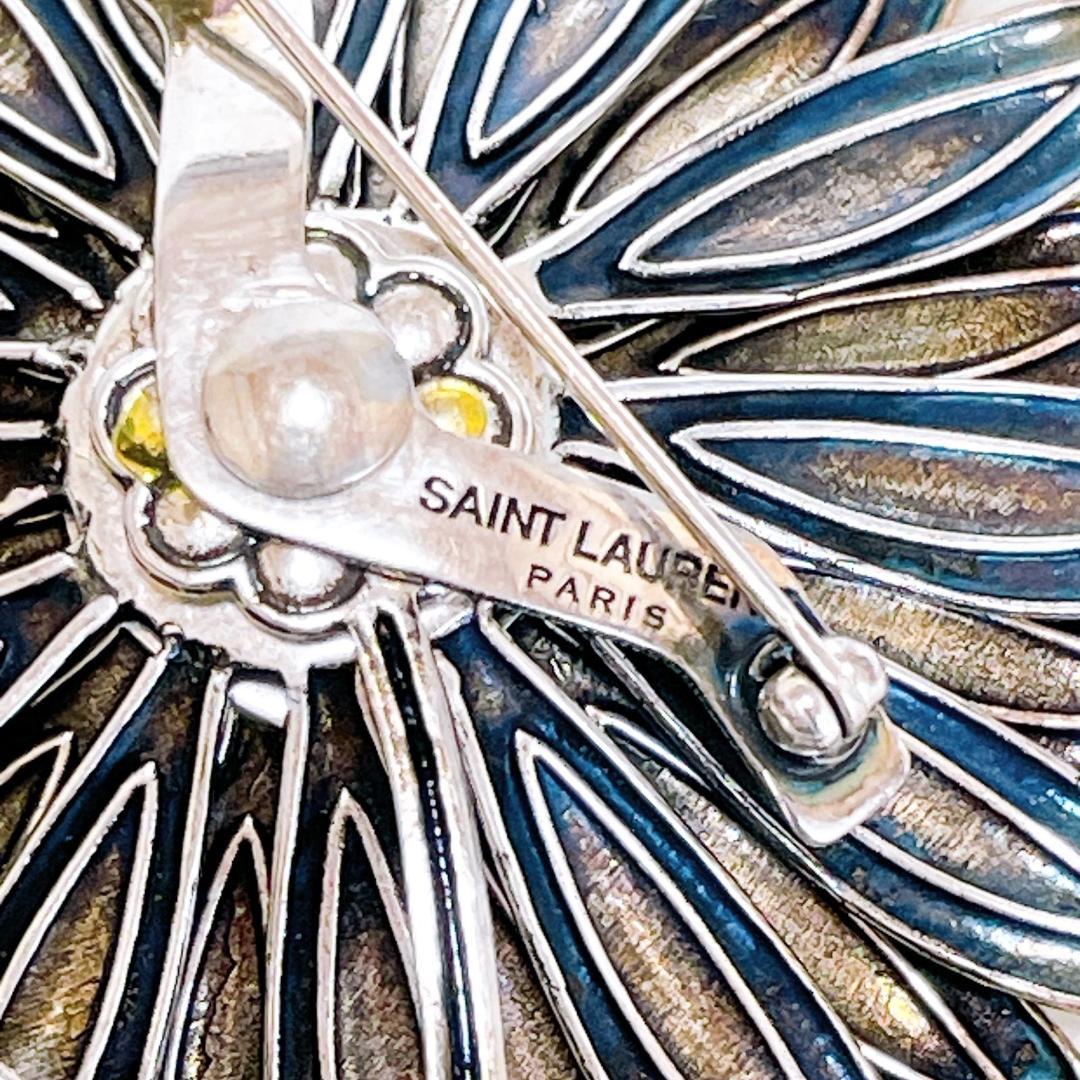 イヴ・サンローラン　フラワーブローチ　Yves Saint Laurent