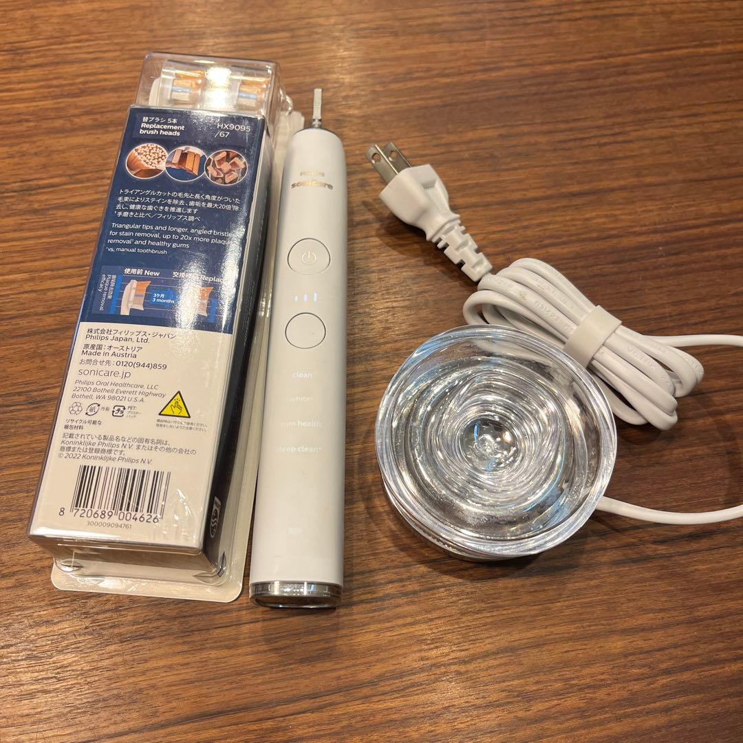 【随時値下げ中】PHILIPS ダイヤモンドクリーンスマート　HX992W