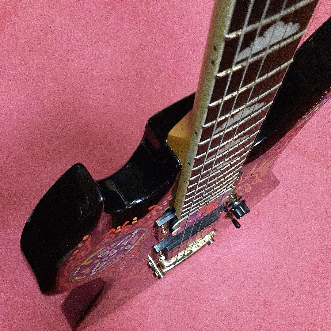 良・美品：サイケペイント・hideモデル。モッキンバード。ソフトケース付属。