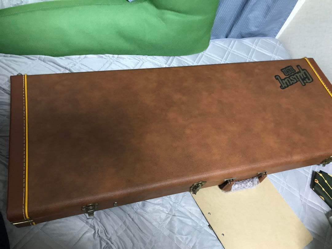 ギブソンハードケース　エクスプローラー