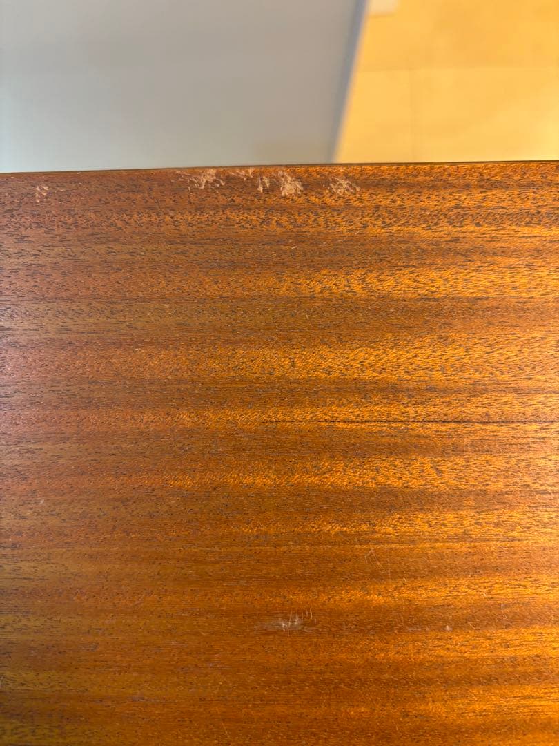 ウッド調ガラス扉キャビネット