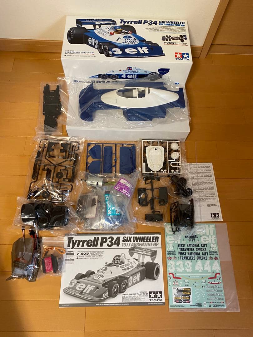 タミヤタイレルP34アルゼンチンGP、ESC とサーボ付き