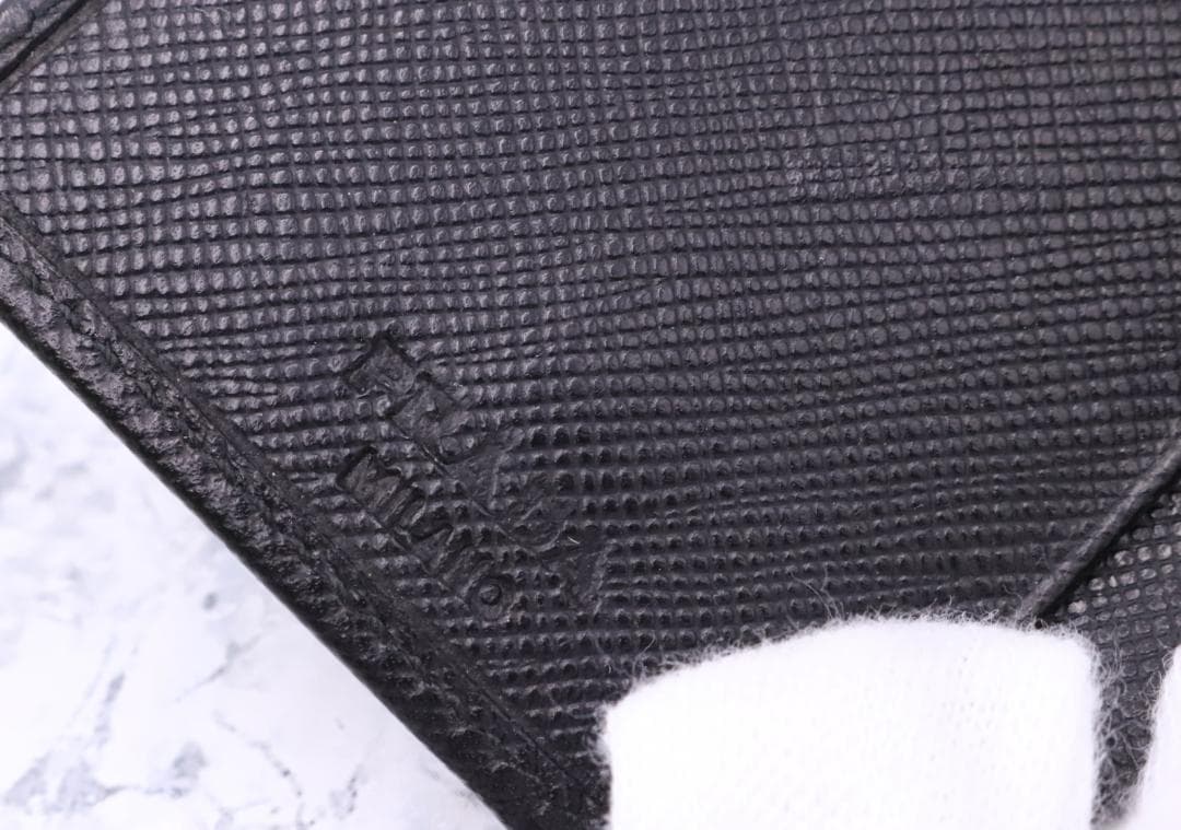 ◇PRADA プラダ キーケース M222A サフィアーノレザ－ 箱付き