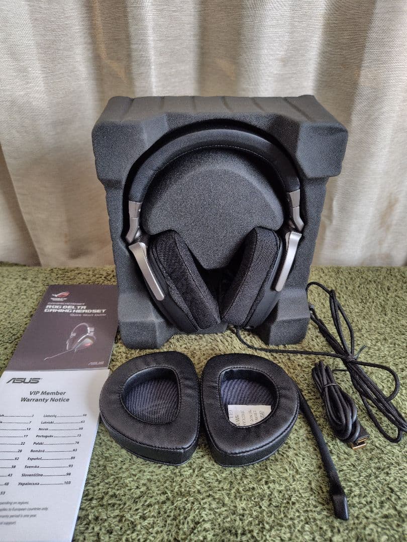 ASUS ROG DELTA 　エイスース　ゲーミングヘッドセット　ヘッドホン