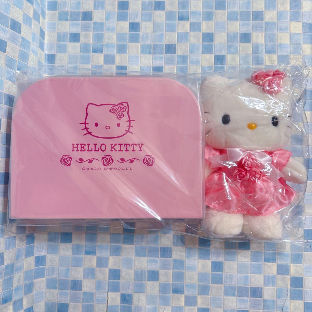 サンリオ　ハローキティ　レトロ　バラドレス　ぬいぐるみ　ケース付き　2001年製