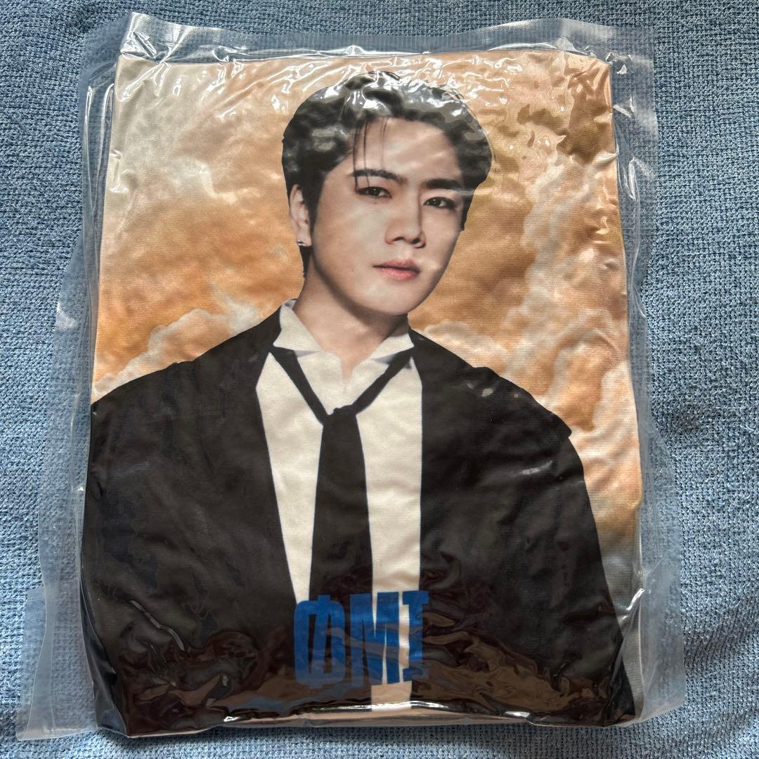 登坂広臣 ØMI KINGDAMガチャ レアクッション