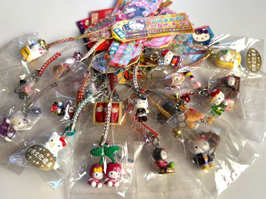 【ご当地キティちゃん】地域限定まとめ売り レア人気多数含む