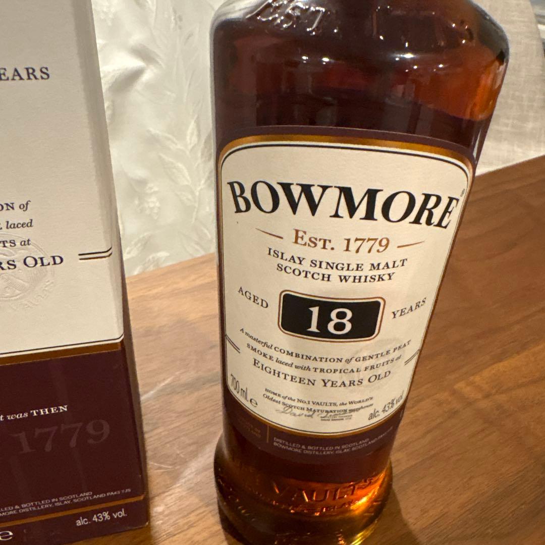 BOWMORE 18年 700ml アルコール43% 新品未開封 箱あり