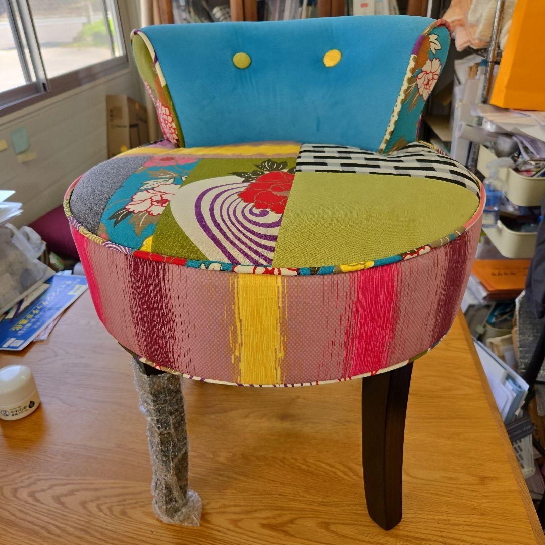 カラフルパッチワーク丸型椅子