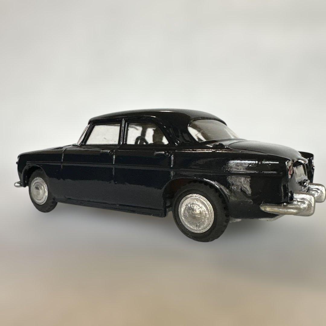 ミニカー ROVER 3LITRE