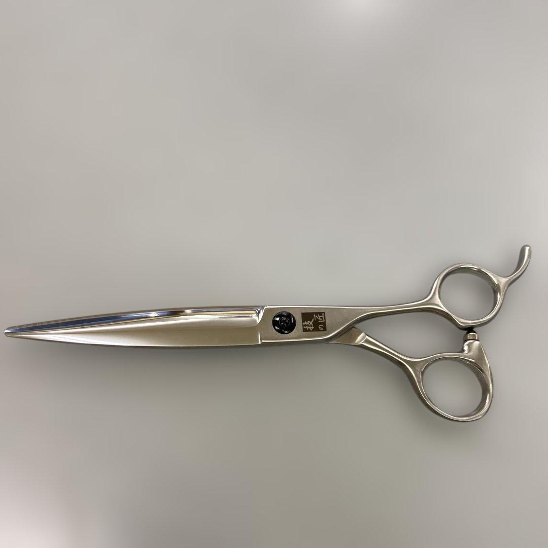 7インチ剣刃シザー　抜群の安定感と豪快な切れ！パワーあり!!新品未使用