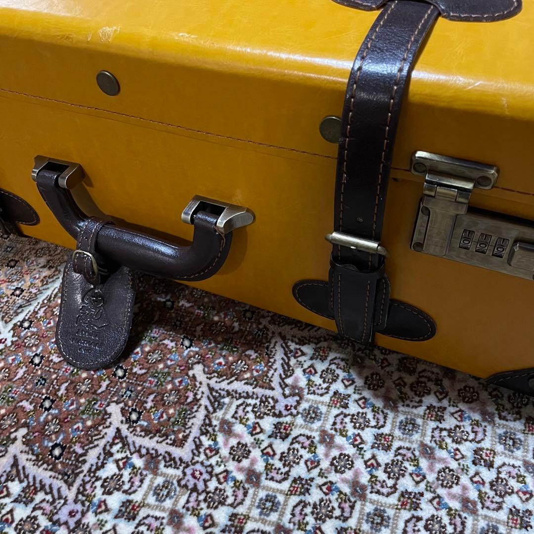 リトルミイ　ムーミン　キャリーケース　スーツケース 廃盤品　希少 35L 黄色