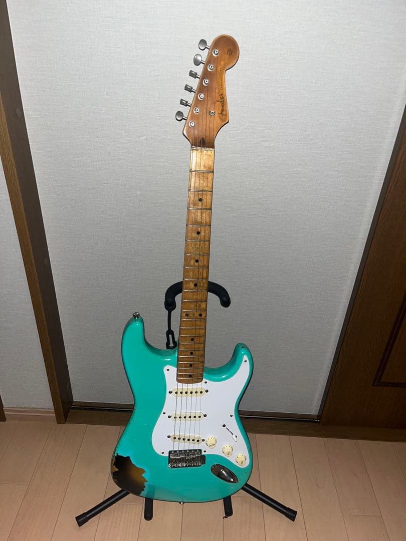 fender Japan ストラトキャスター