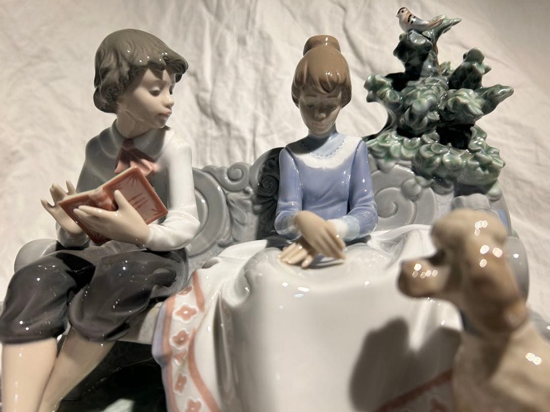 リアドロ　「ときめき」　廃盤品　男女と犬