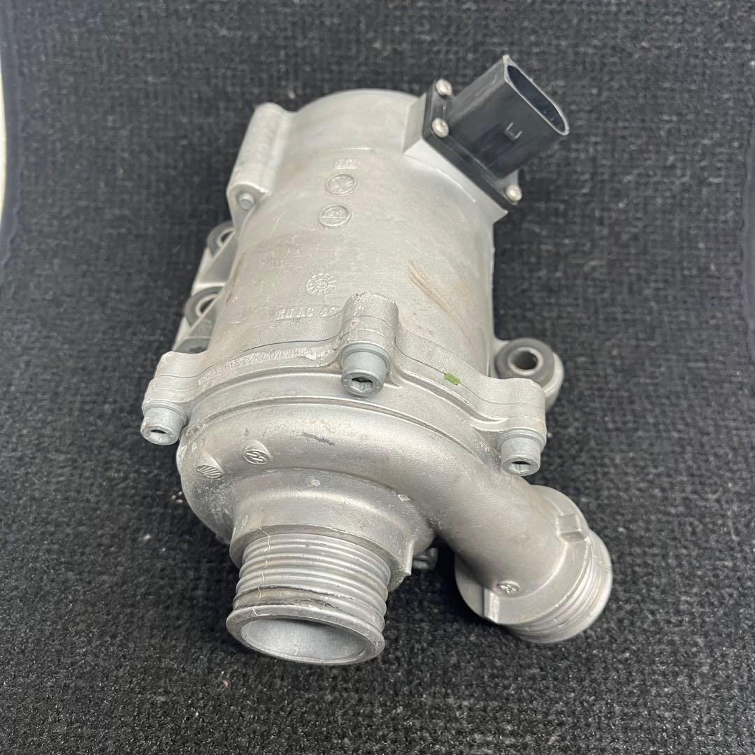 BMW XG20 電動ウォーターポンプ