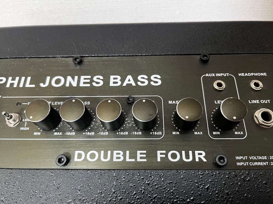 ベース PHIL JONES BASS DOUBLE FOUR