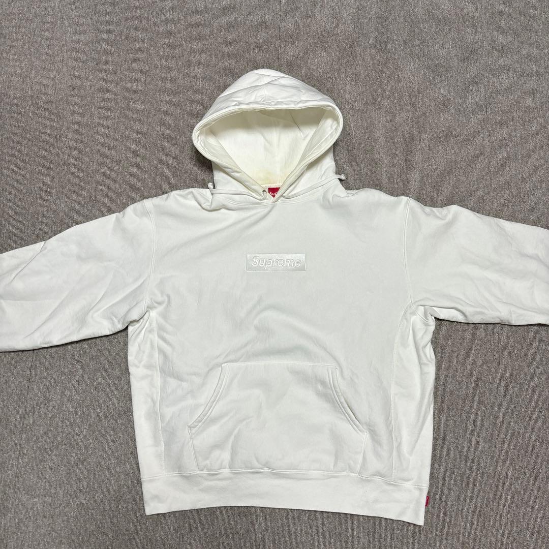 Supreme 23FWパーカー