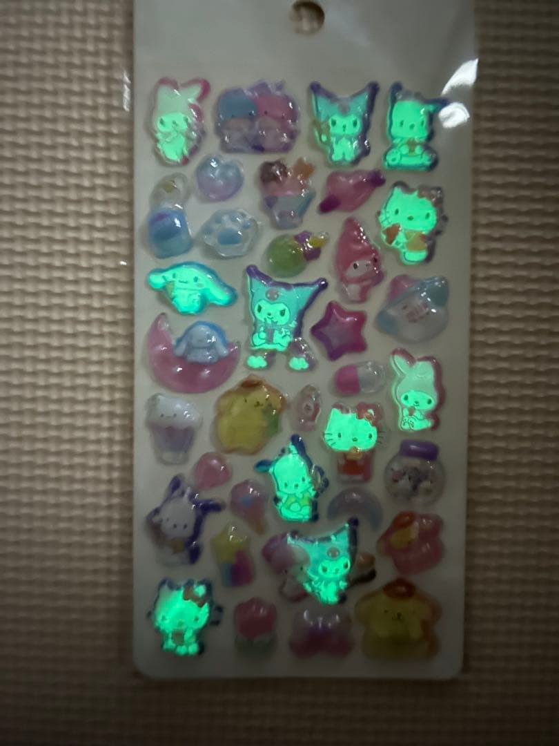 ポンポンドロップ硬質蓄光キャラクターシール80枚セット