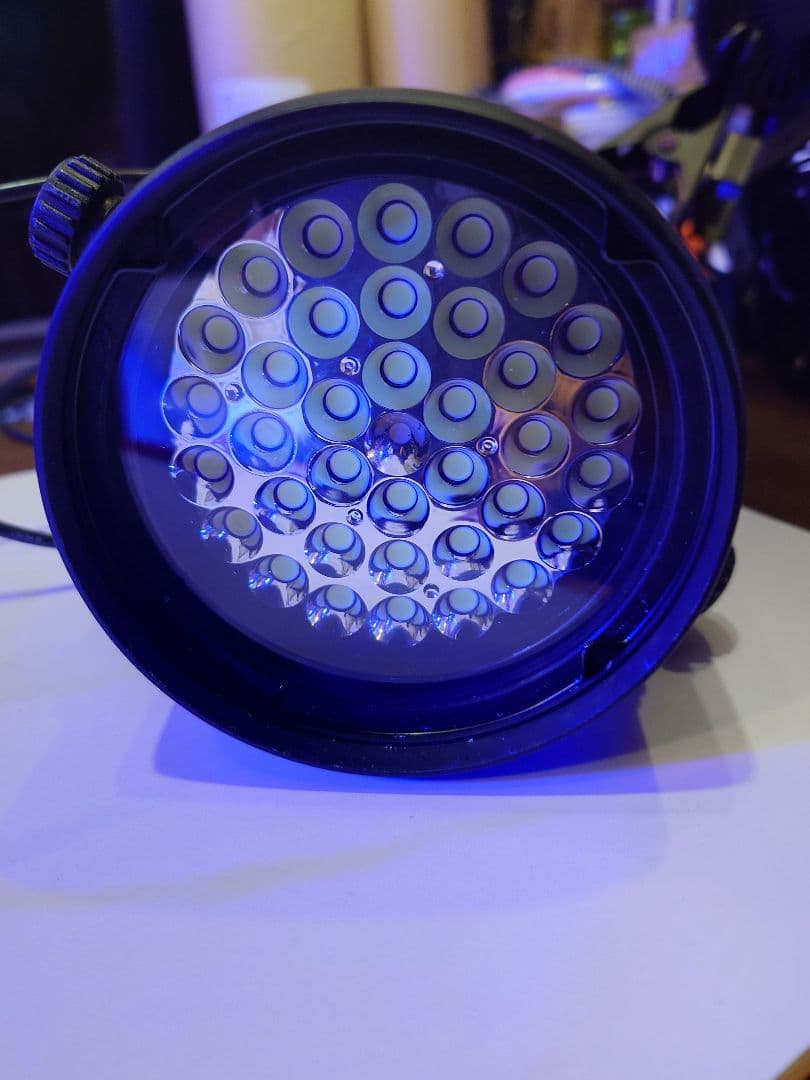 ①京セラ LED CERAPHIC マリンブルー