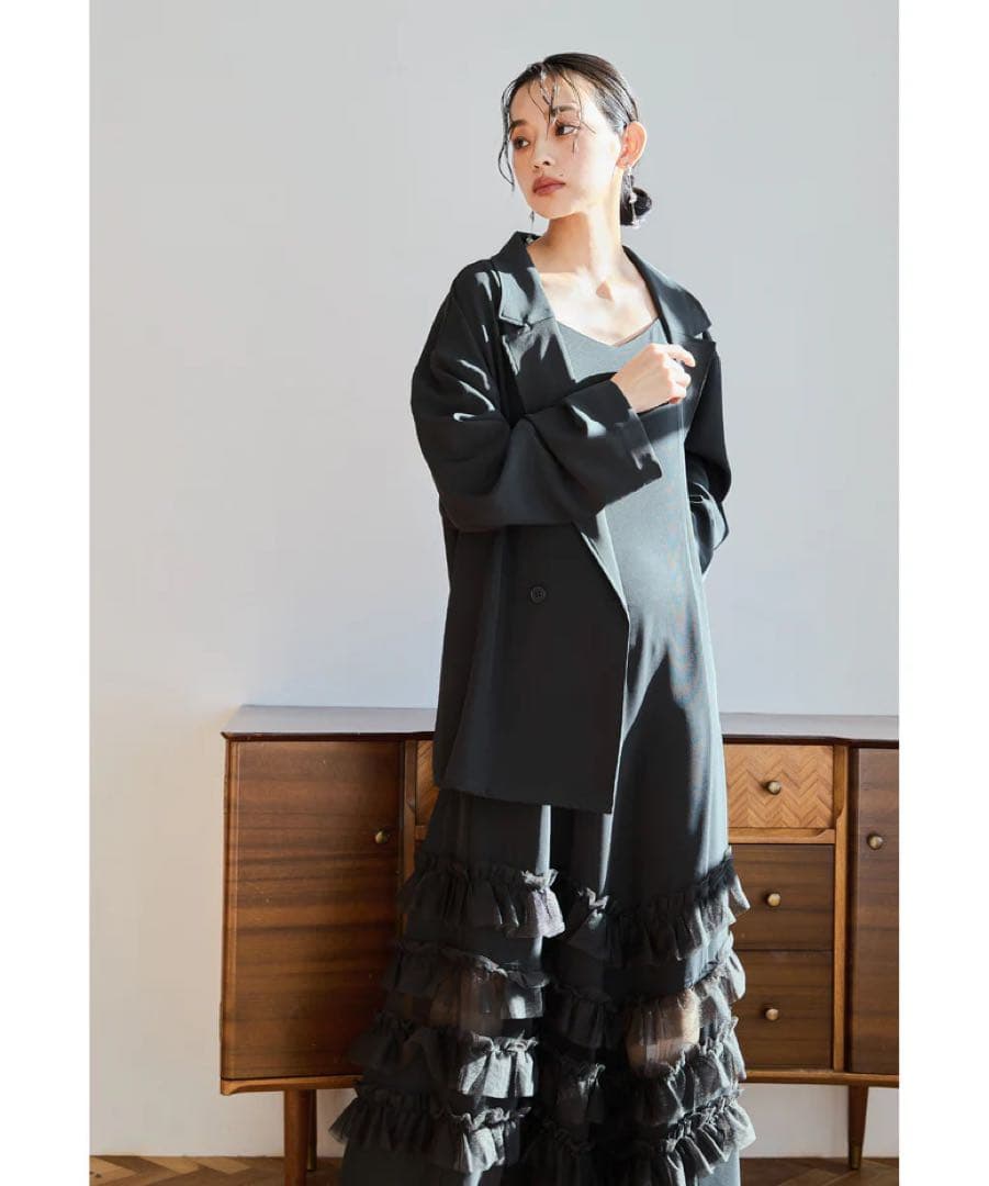 トランスペアレントヘムセットアップドレス