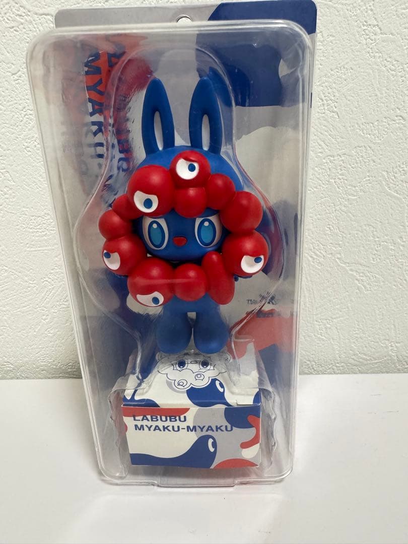 LABUBU MYAKU-MYAKU ストラップ付 ラブブ 万博 ミャクミャク