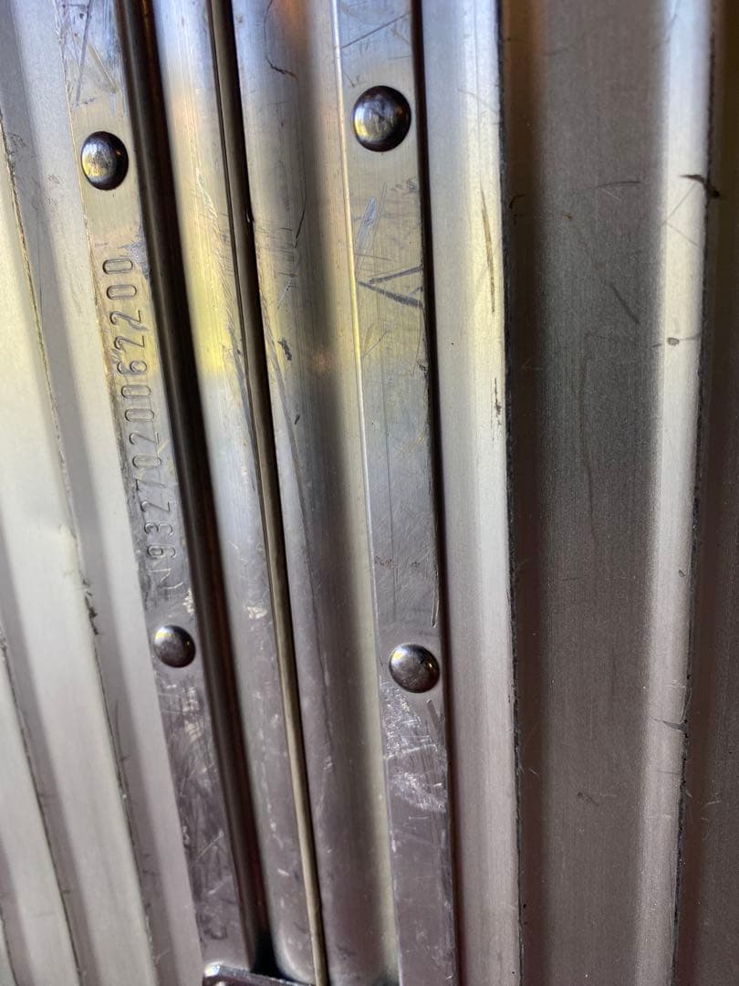 リモワ トパーズ　86L