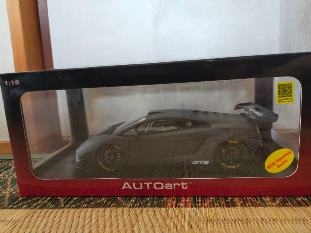 【AUTOart】ランボルギーニ　ガヤルドgt3 1/18