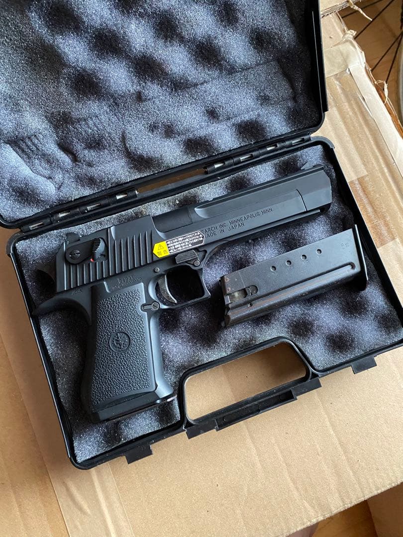 本日限定価格！東京マルイ ガスブローバックガン 初期モデル　サブマガジン付き