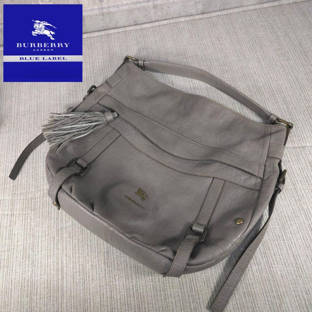 BURBERRY　バーバリー　ブルーレーベル　レザー　ショルダーバッグ　オーバル