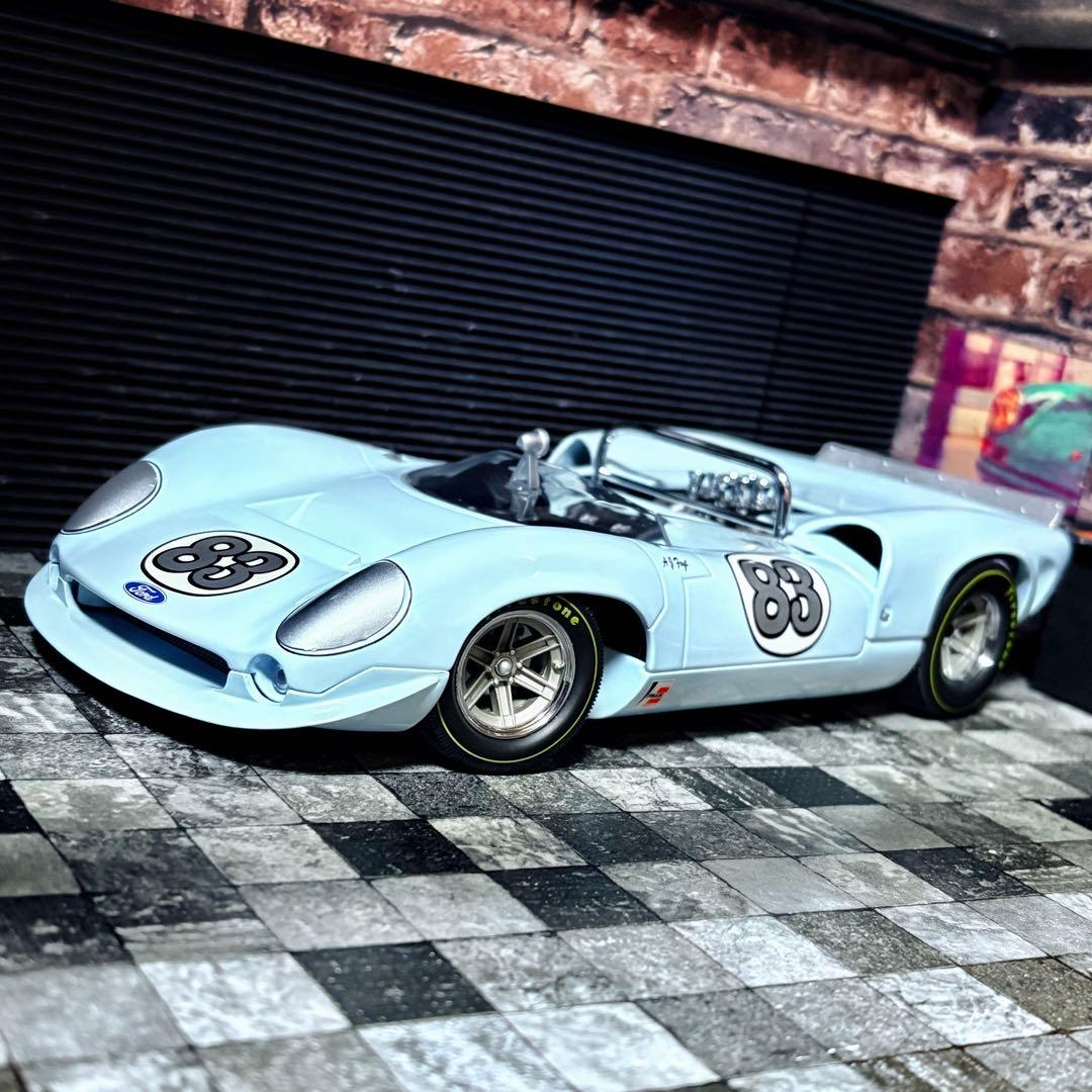 国内未入荷 1/18 GMP ローラ T70 Mk.2 スパイダー 1966