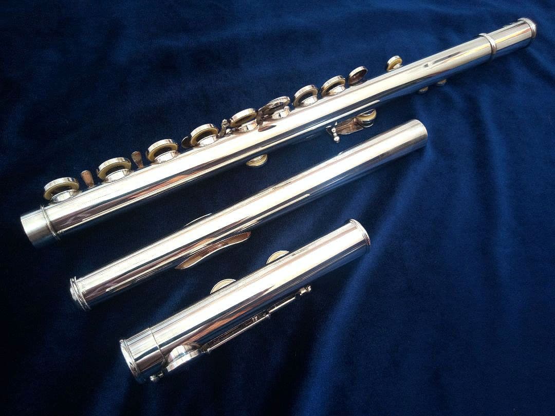 ♦最終価格♦超美品♦管体銀製♦Pearlフルート PF−775♦ポイントアーム