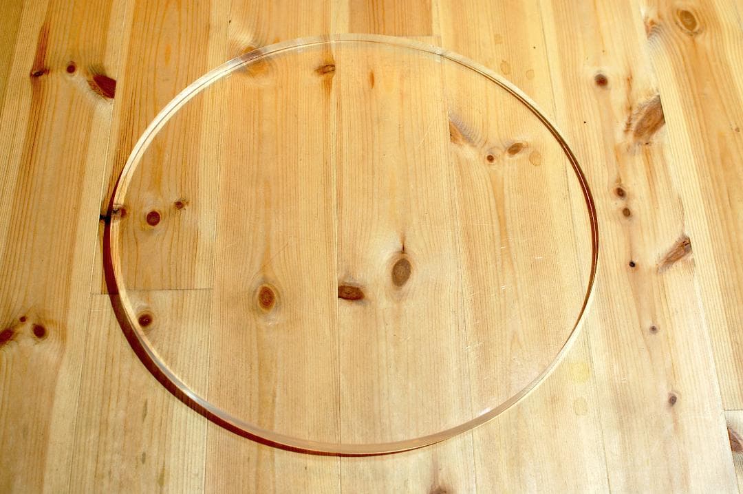 透明 アクリル円板 板厚20ミリ 直径450ミリ （送料込）