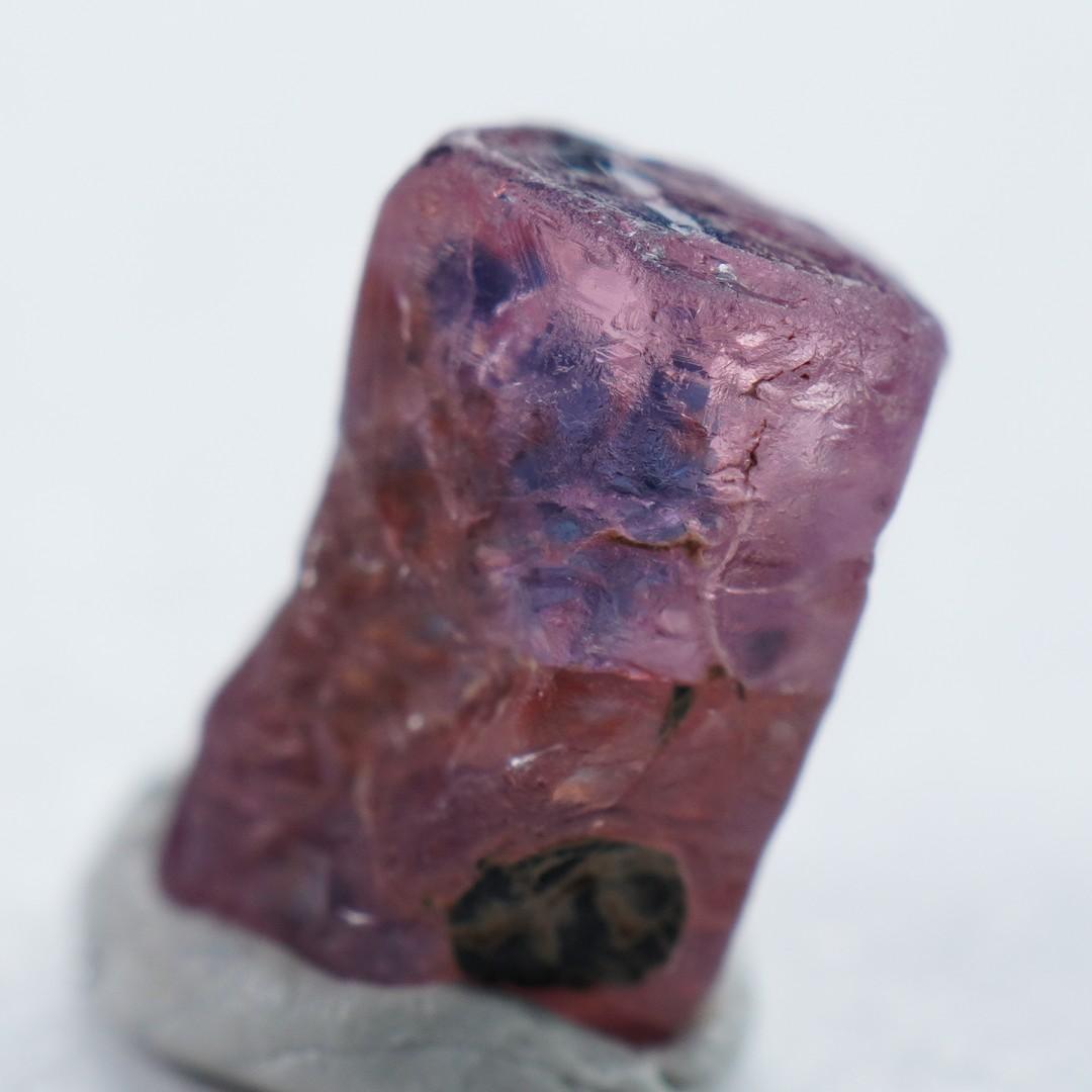 ウインザサファイア　結晶　タンザニア産