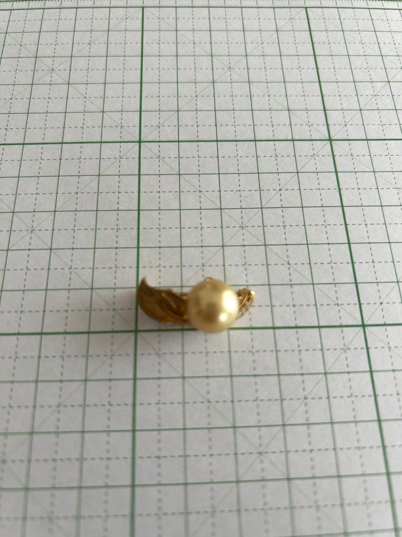 南洋真珠　ブローチ　K18 ダイヤモンド　ゴールド