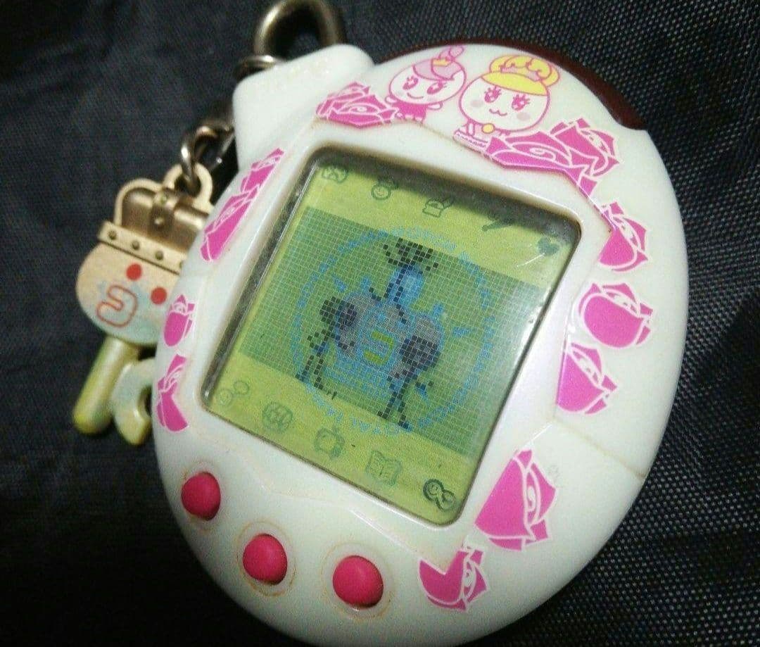 土日限定値下げ•希少・たまごっちプラス 夢のロイヤルふぁみりー バンダイ