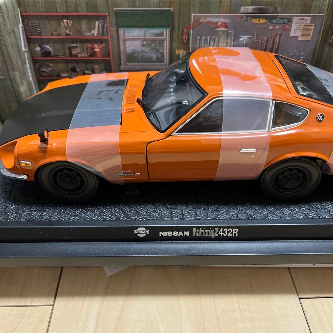 KYOSHO 1:18 ダットサン240Z オレンジ