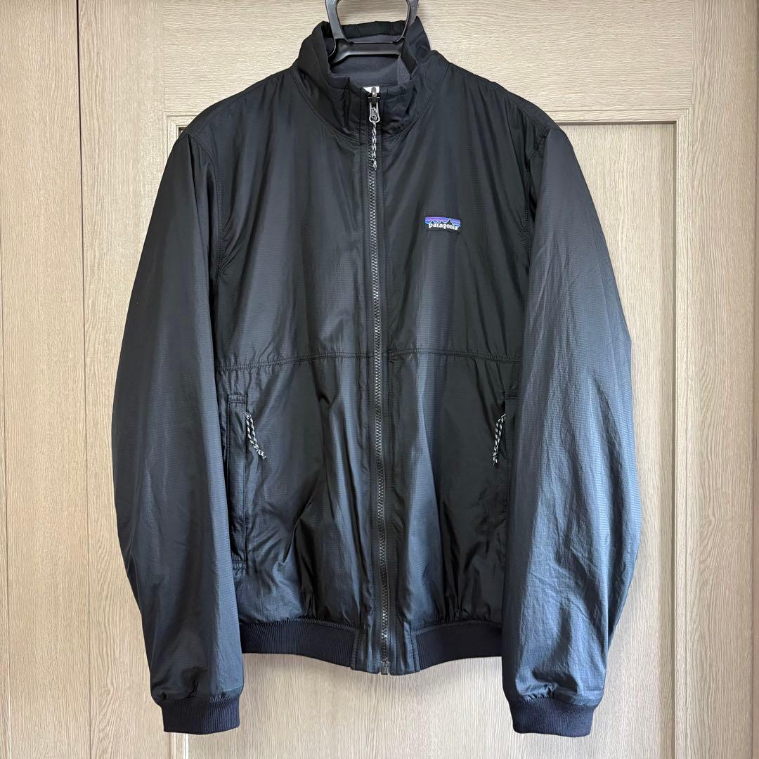 パタゴニア リバーシブルシェルドマイクロディニジャケット(色:ブラック、色:S)