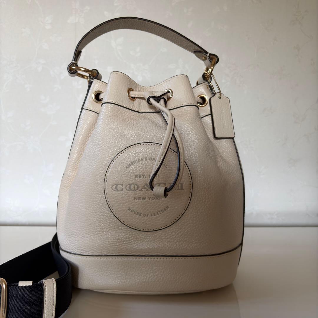 コーチ デンプシー ショルダーバッグ 巾着 2way レザー アイボリー