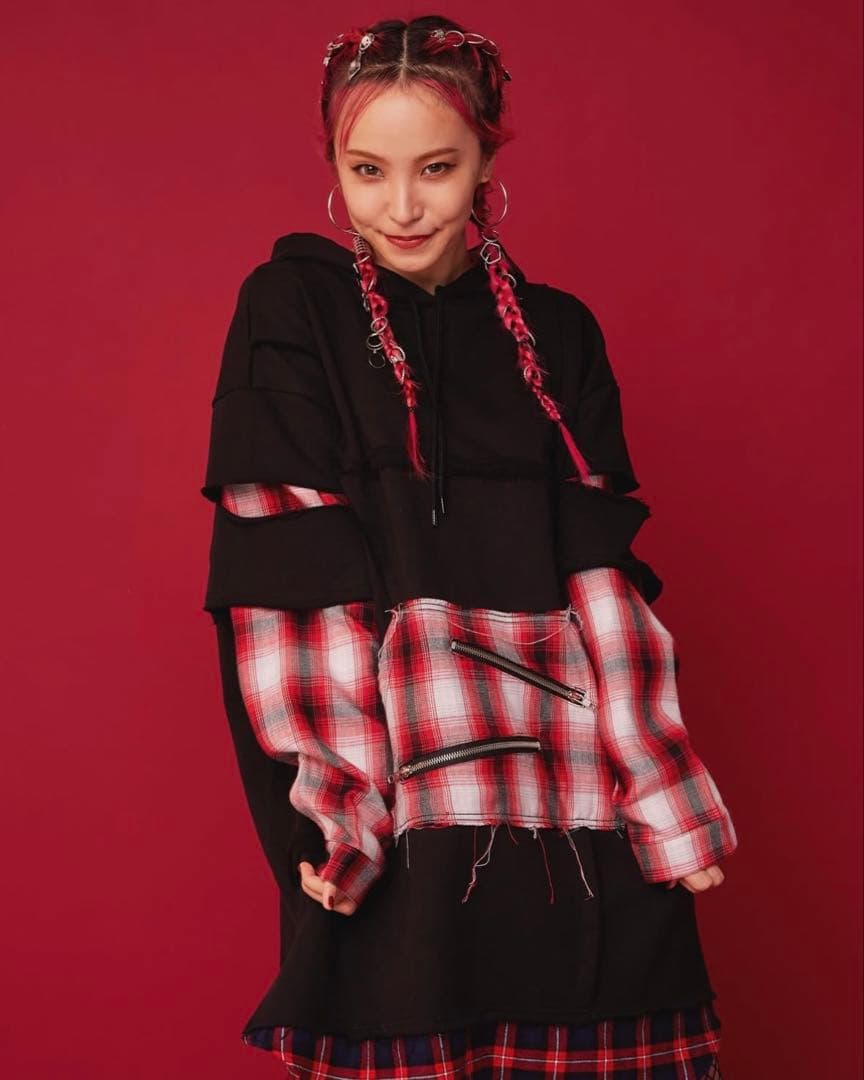 LiSA × Candy Stripper コラボ チェック パーカー