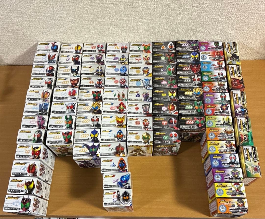 THE 仮面ライダーズ 78個