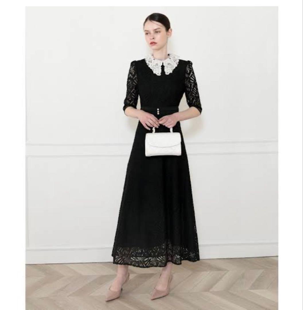 Leja レースビックカラー花柄刺繍ウエストマークロングフレアドレス