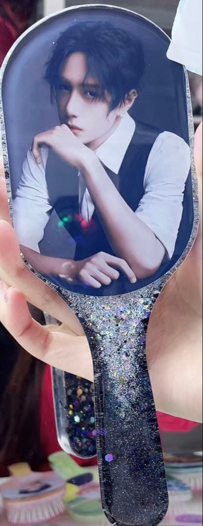 王一博 超大レジンエアークッション付きヘアブラシ　9点セット❣️確認用0105