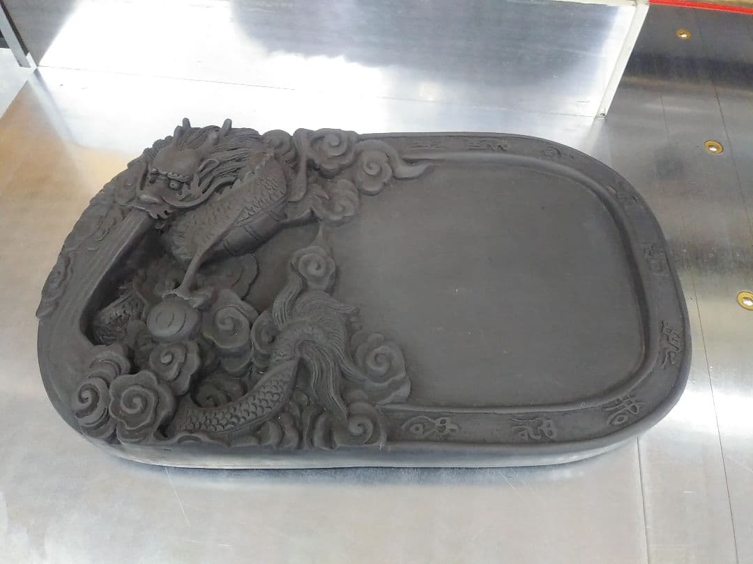 値下げ∕特大甲骨文字彫細工　硯(すずり)