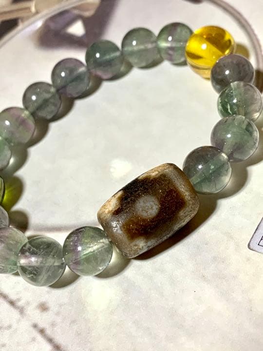 イエロー、グリーン龍王眼　曼荼羅天珠ブレスレット　No.11 フローライト